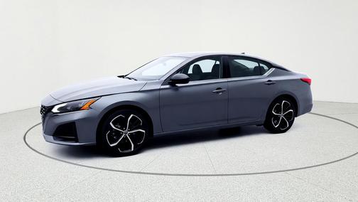 Gun Metallic 2024 Nissan Altima 2.5 SR