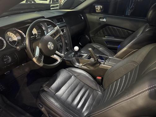2012 Ford Mustang GT Premium