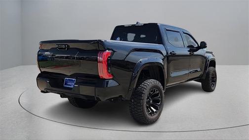 2023 Toyota Tundra Hybrid Platinum