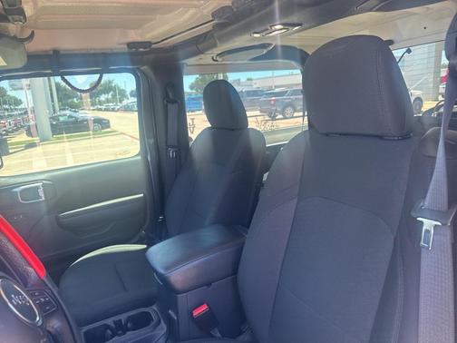 2021 Jeep Wrangler Sport