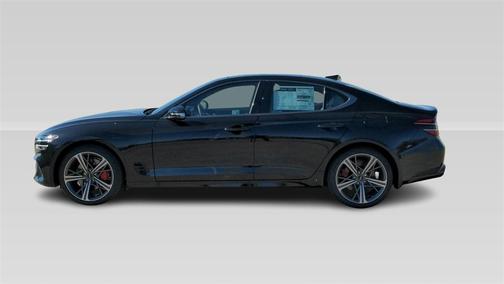 2024 Genesis G70 2.5T