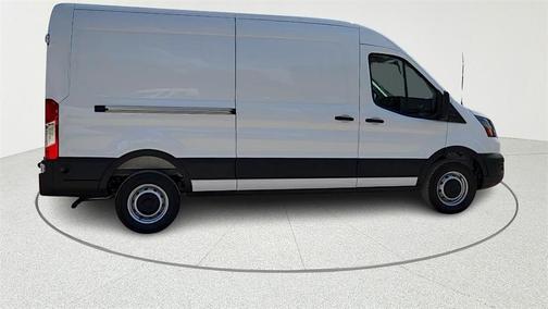 2025 Ford Transit-250 148 WB Medium Roof Cargo