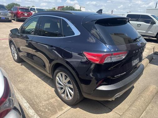 2021 Ford Escape Titanium Hybrid
