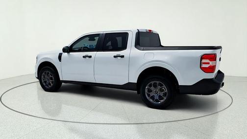 White Metallic 2025 Ford Maverick XLT