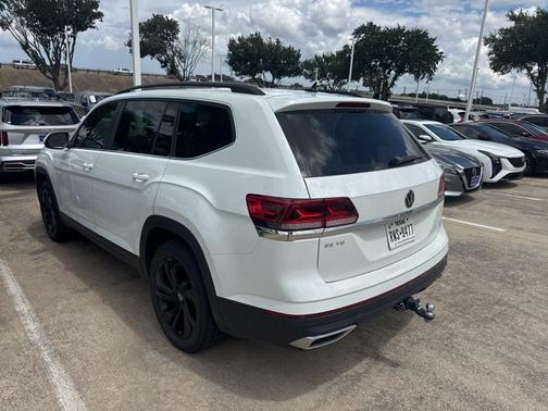 2022 Volkswagen Atlas 3.6L SE w/Technology