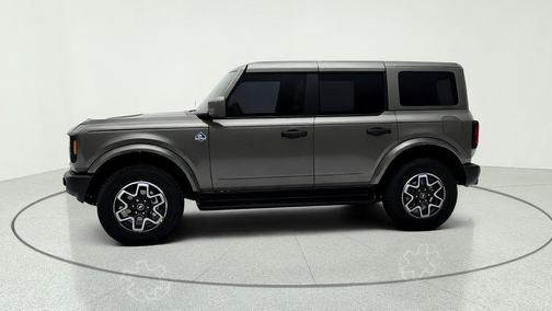 Gray 2026 Ford Bronco Outer Banks