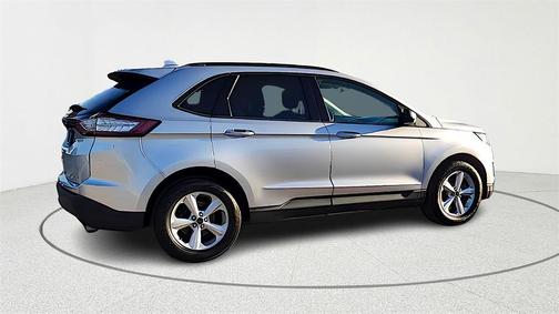 2018 Ford Edge SE