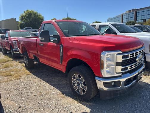 2025 Ford F-350 XLT