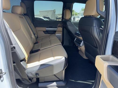 2025 Ford F-450 Lariat