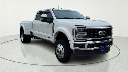 White Metallic 2023 Ford F-450 Lariat
