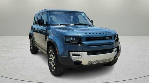 2020 Land Rover Defender 110 SE