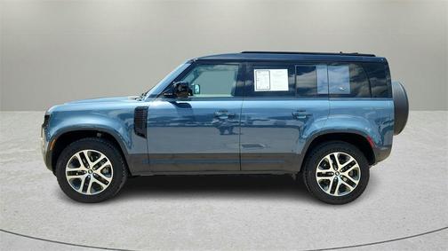 2020 Land Rover Defender 110 SE