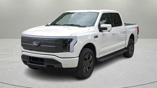 2025 Ford F-150 Lightning LARIAT