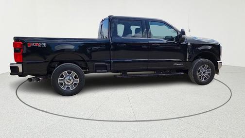 Agate Black Metallic 2026 Ford F-250 Lariat