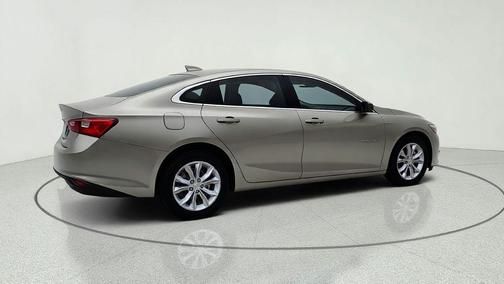 Mineral Gray Metallic 2024 Chevrolet Malibu LT