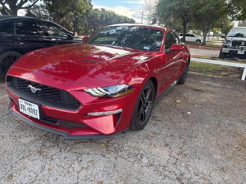 2022 Ford Mustang EcoBoost Premium