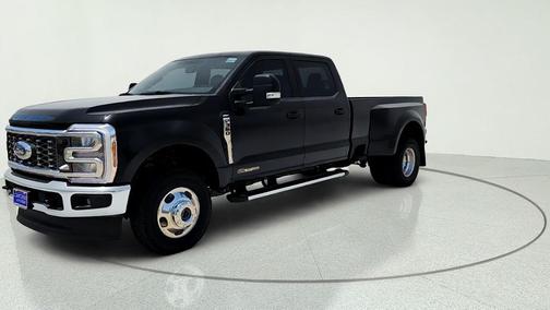 Black Metallic 2026 Ford F-350 Lariat Super Duty