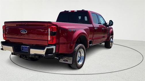 2025 Ford F-450 Lariat