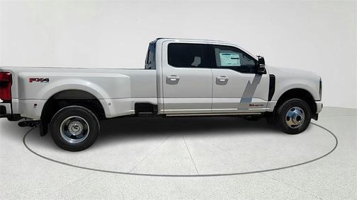 2025 Ford F-350 Platinum