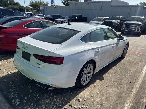 2024 Audi A5 Sportback 45 S line quattro Premium