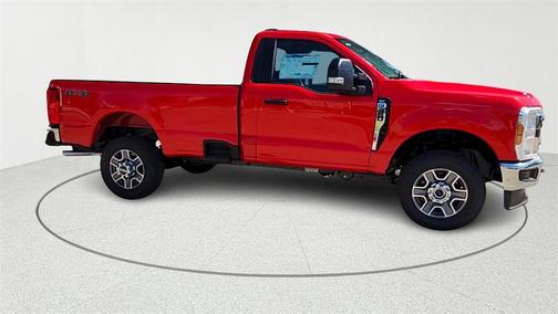 2025 Ford F-350 XLT