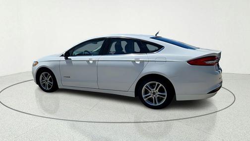 Oxford White 2018 Ford Fusion Hybrid S