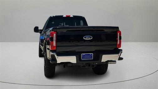 2025 Ford F-350 Lariat Super Duty