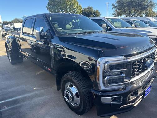 2026 Ford F-350 Platinum