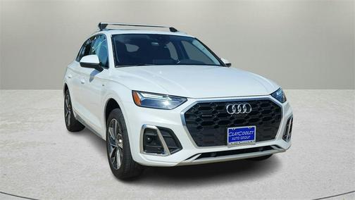 2023 Audi Q5 45 S line quattro Premium