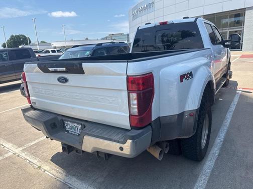2022 Ford F-350 Lariat Super Duty