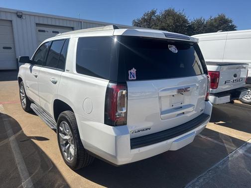 2017 GMC Yukon SLT