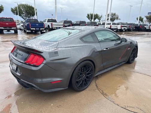 2020 Ford Mustang GT Premium