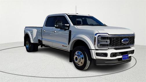 2026 Ford F-450 Platinum