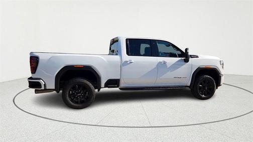 2024 GMC Sierra 2500 AT4