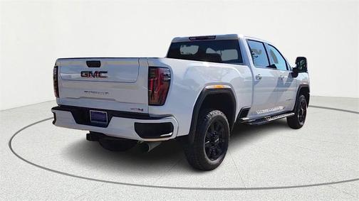 2024 GMC Sierra 2500 AT4