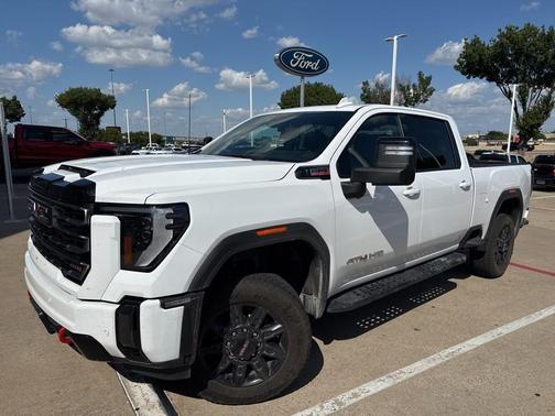2024 GMC Sierra 2500 AT4