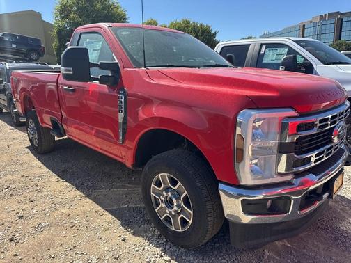 2025 Ford F-350 XLT