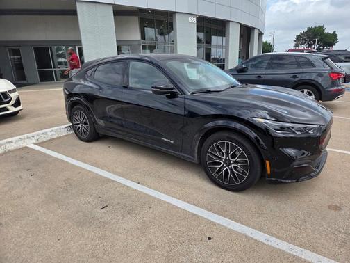 2024 Ford Mustang Mach-E Premium
