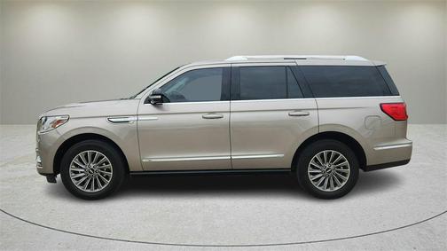 2020 Lincoln Navigator Standard