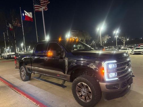 2023 Ford F-350 King Ranch