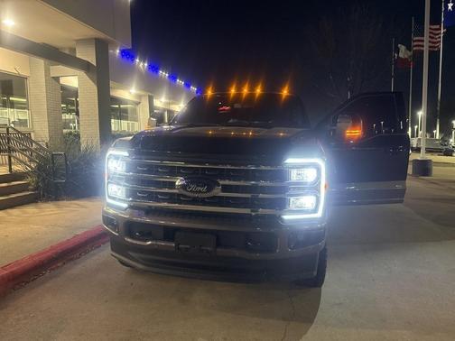 2023 Ford F-350 King Ranch