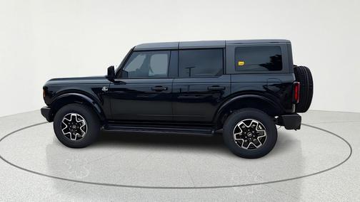 Black 2026 Ford Bronco Outer Banks