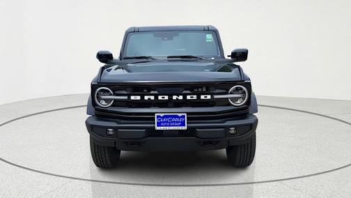 Black 2026 Ford Bronco Outer Banks