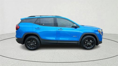 2024 GMC Terrain AT4