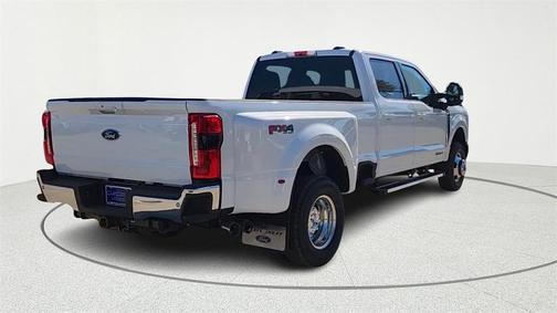 2026 Ford F-350 Lariat Super Duty