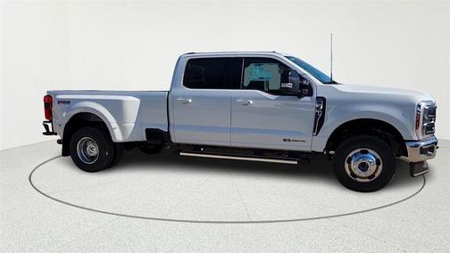 2026 Ford F-350 Lariat Super Duty