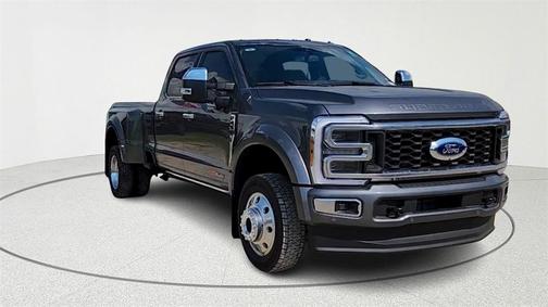 2025 Ford F-450 Platinum