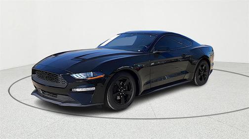 2021 Ford Mustang EcoBoost