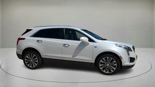 2018 Cadillac XT5 Premium Luxury
