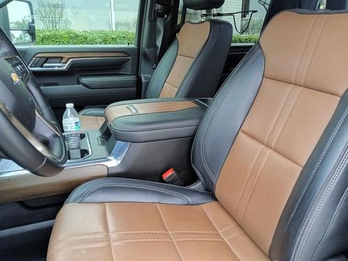 2024 Chevrolet Silverado 3500 High Country